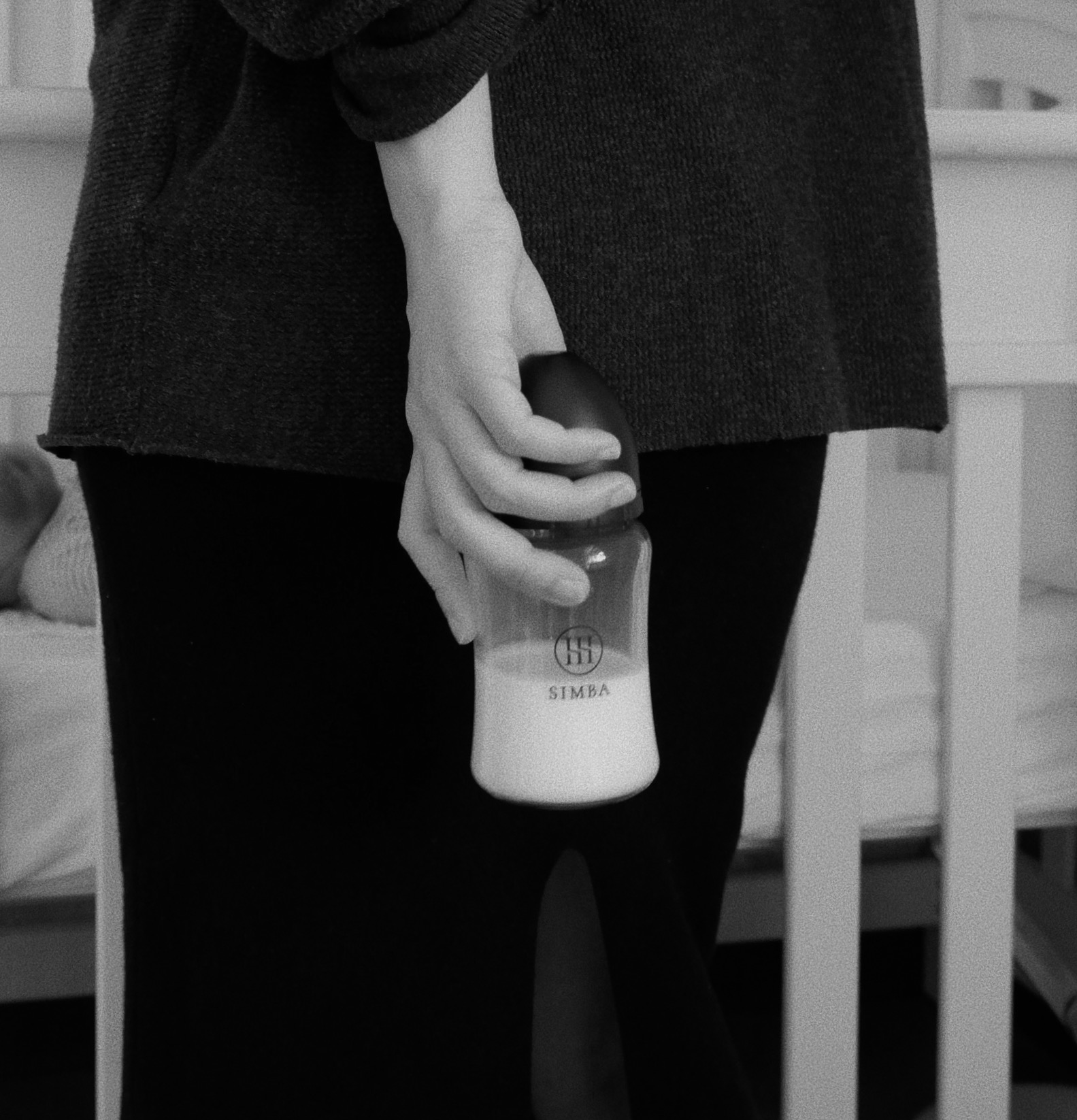 從哺餵選擇出發：我為什麼選擇 Simba 小獅王蘊蜜質金玻璃防脹氣奶瓶